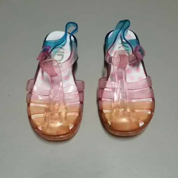 kids plastic sandals